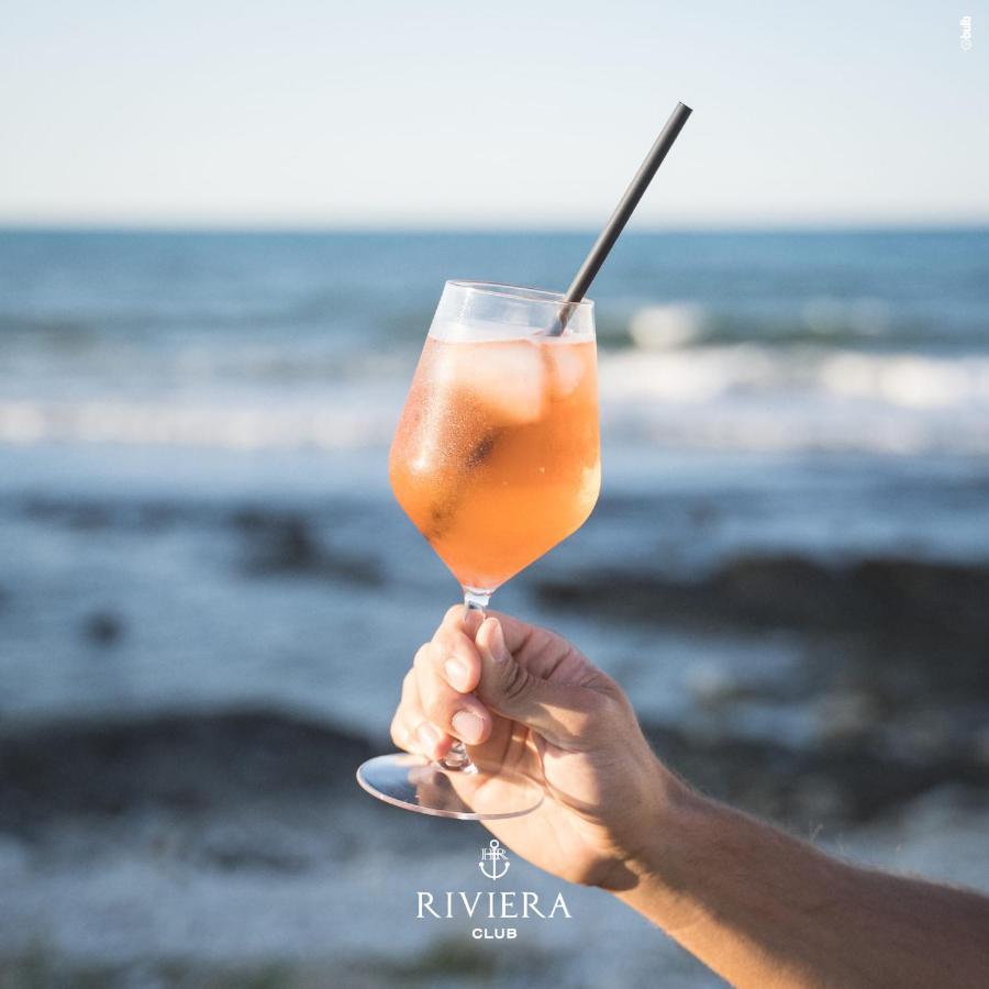 Hotel Riviera บารี ภายนอก รูปภาพ