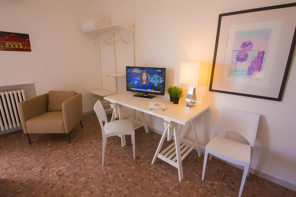 Hotel Riviera บารี ภายนอก รูปภาพ